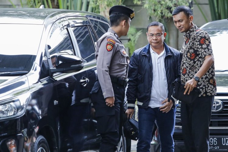 KPK Dalami Dugaan Korupsi Bupati Pati Sudewo, Camat dan Kades Ikut Diperiksa