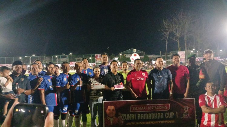 Bupati Pelalawan Resmi Buka Turnamen Zukri Ramadan Cup I